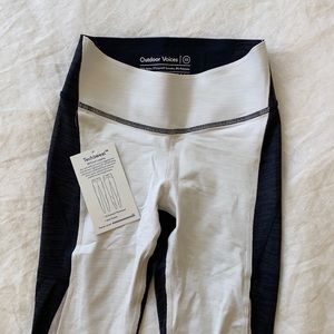 Outdoor voices leggings